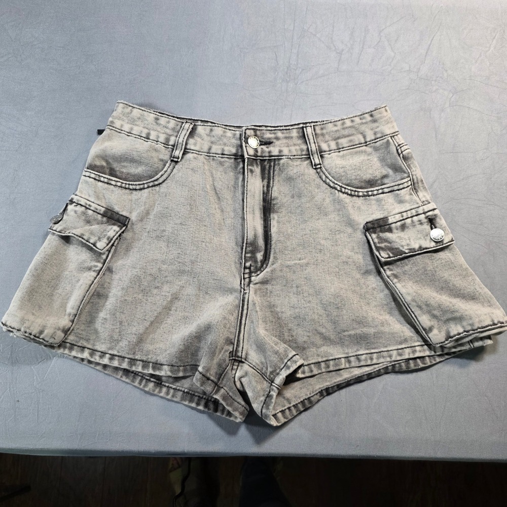 Romwe‎ Womens Grey Acid Wash High Waisted Cargo Denim Shorts Size L 8/10 Utility